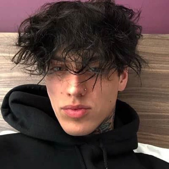 Itaintokbro- Bio, Age, Net Worth, Height, Girlfriend & Instagram