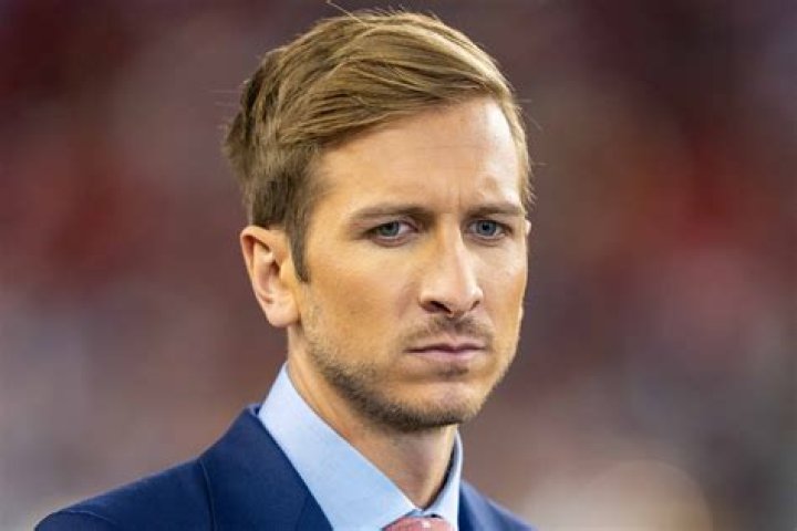 Who Is Jac Collinsworth? Wiki, Age, Biography, Net Worth