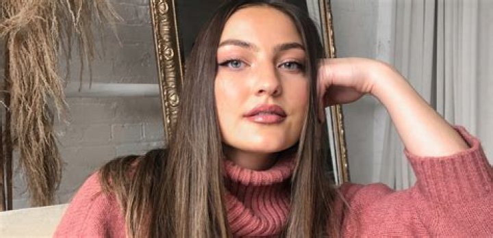 Jaclyn Forbes- Wiki, Age, Height, Net Worth, Boyfriend, Ethnicity