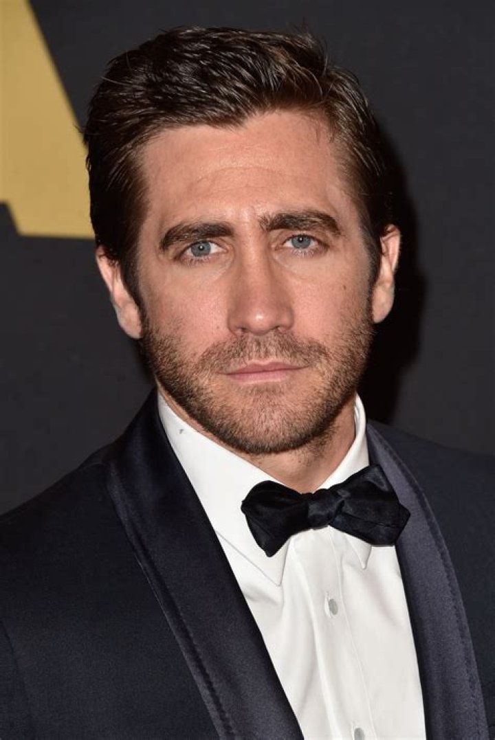 Jake Gyllenhaal- Wiki, Age, Height, Net Worth, Girlfriend, Ethnicity
