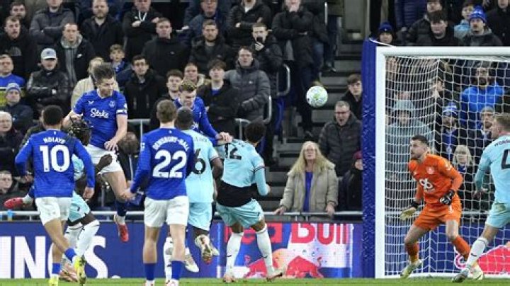 James Tarkowski- Wiki, Age, Ethnicity, Girlfriend, Height, Net Worth, Career