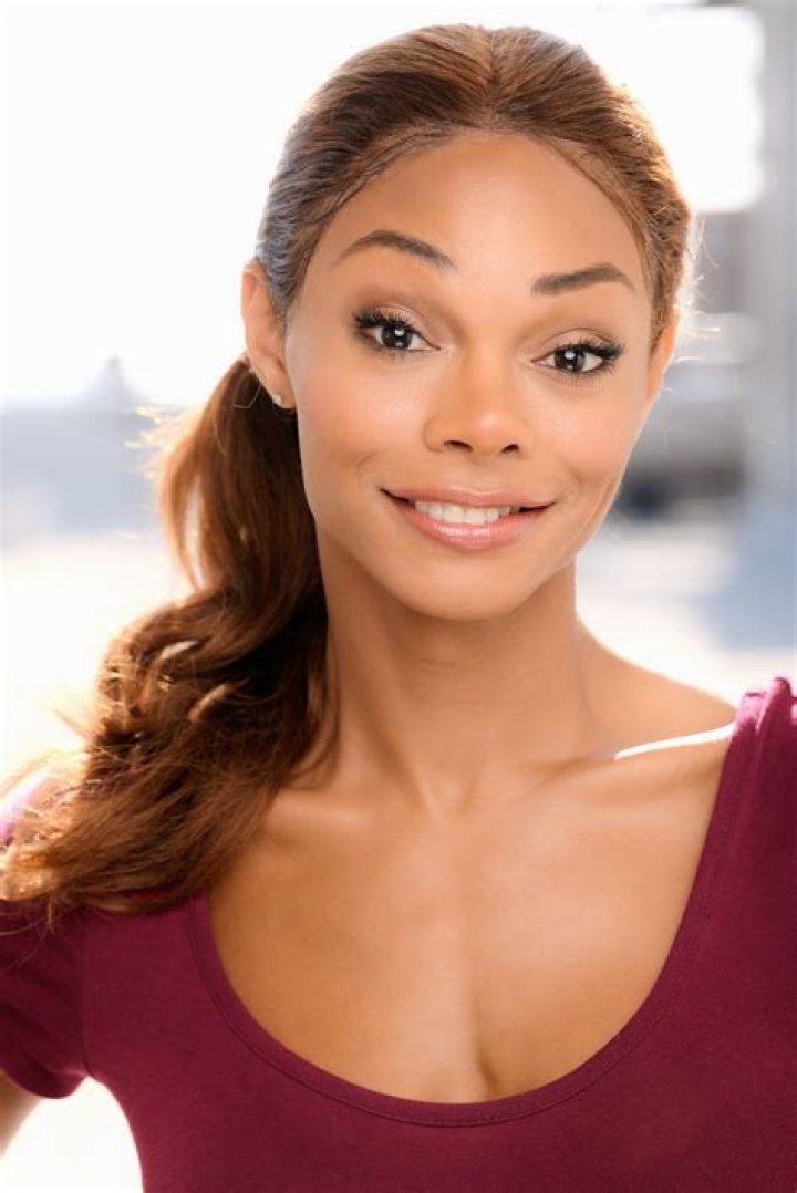 Jasmine Davis- Net Worth, Age, Ethnicity, Boyfriend, Height, Career