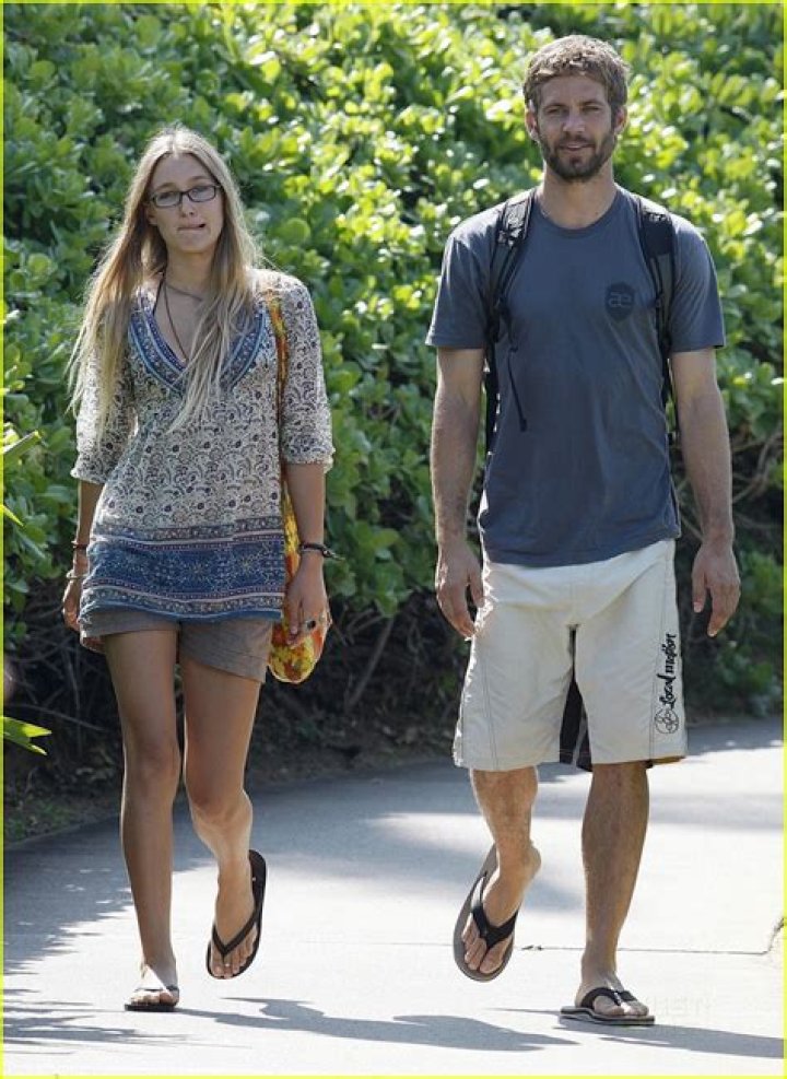 Jasmine Pilchard-Gosnell- Net Worth, Biography, Boyfriend, Career