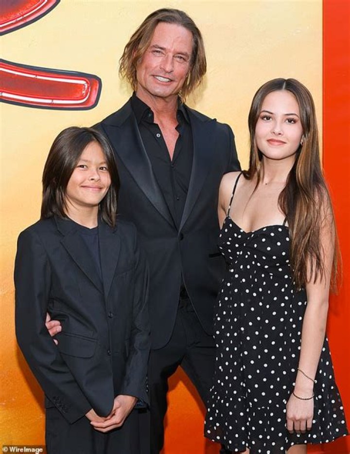 Who is Java Kumala Holloway? Wiki, Age, Parents, Net Worth, Height, Career