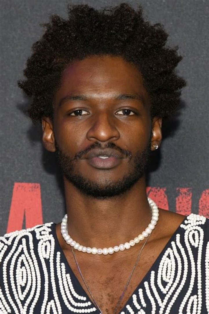 Jay Will- Wiki, Age, Height, Net Worth, Girlfriend, Ethnicity