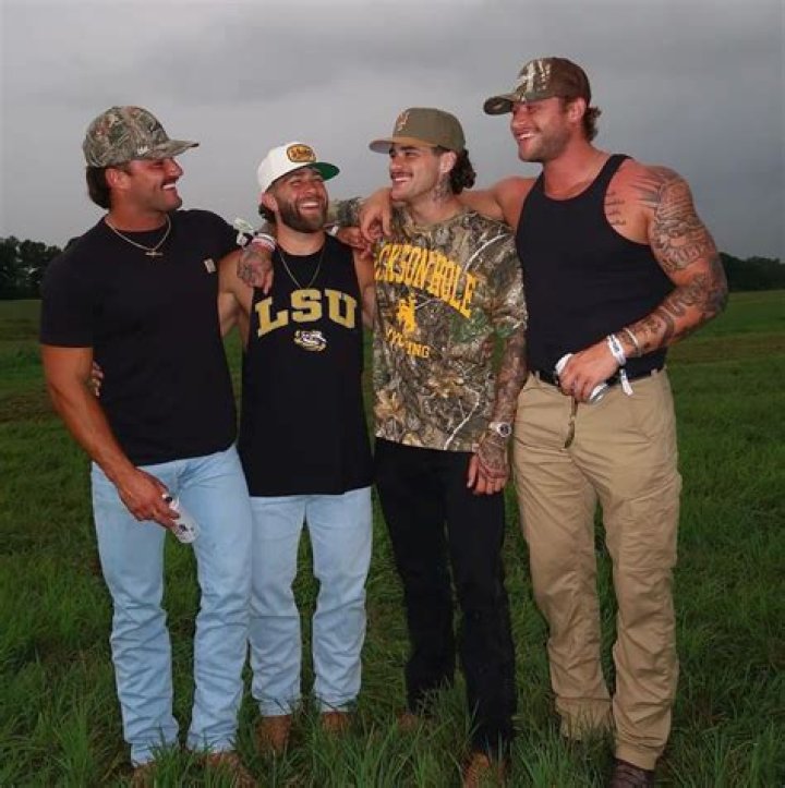 Jaydan Armour- Age, Girlfriend, Height, Net Worth, Nationality