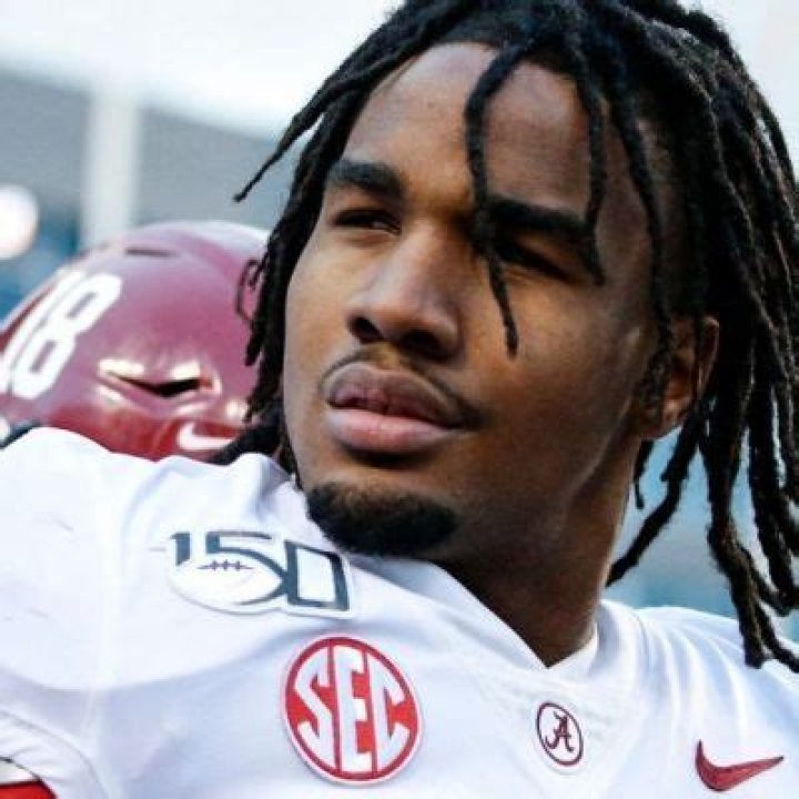 Jaylen Waddle Girlfriend: Who Is He Dating Anyone? Relationship Explore