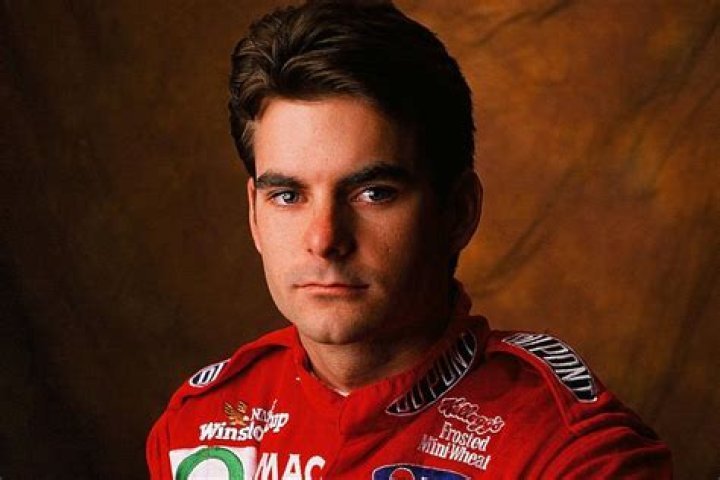 Who is Jeff Gordon? Wiki, Age, Height, Net Worth, Wife, Marriage