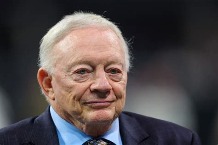 Jerry Jones- Net Worth, Wiki, Age, Height, Wife, Ethnicity