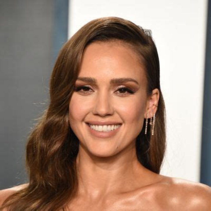 Jessica Alba Net Worth: How Rich Is She? Lifestyle And Career Highlights