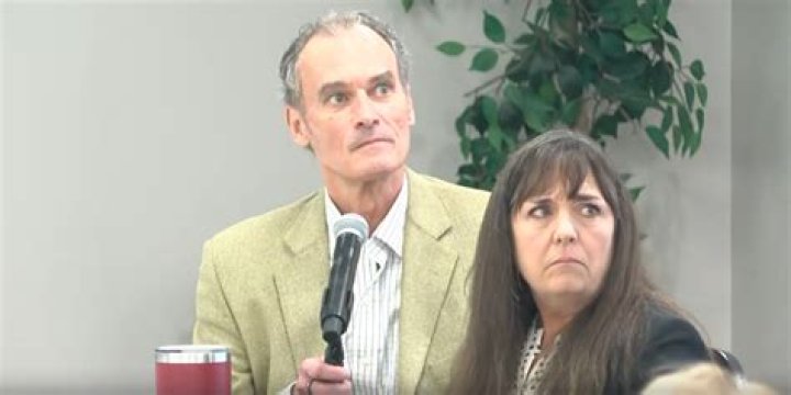 
Carmen Wilson Age: How Old Is She? All About Joe Gow Wife	