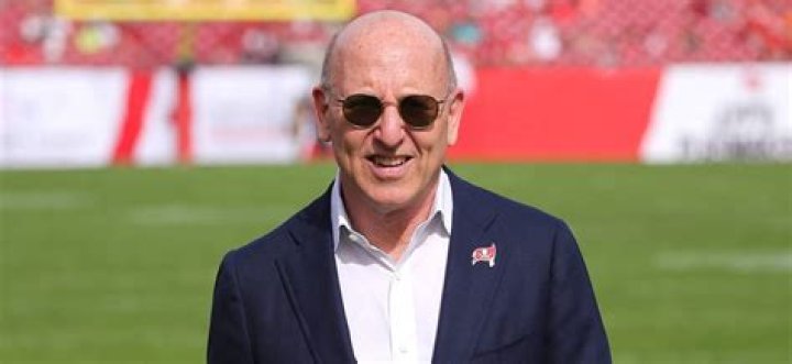 Joel Glazer- Bio, Age, Height, Net Worth, Wife, Marriage