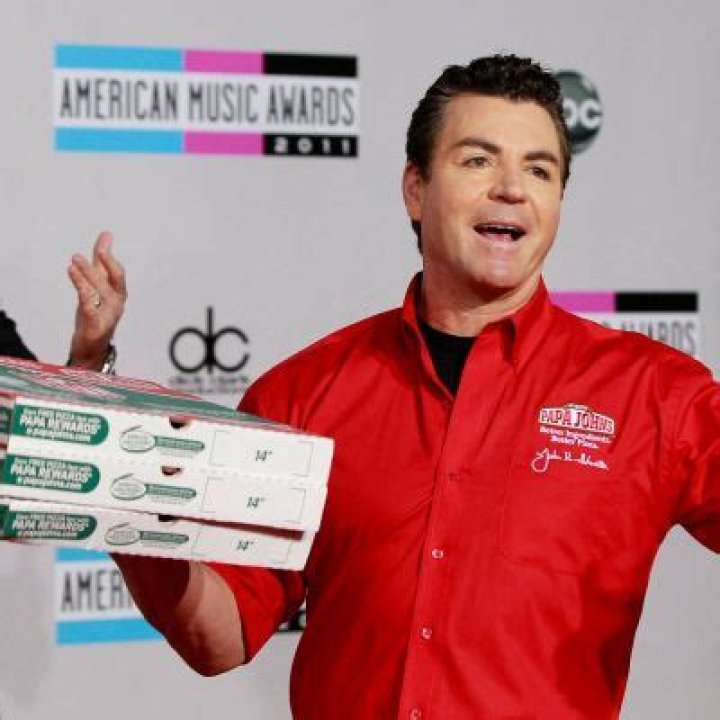 John Schnatter Sexuality: Is He Gay? Papa John CEO Net Worth & Relationship