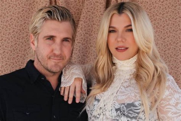 Johnny Costello- Age, Height, Net Worth, Girlfriend, Dating, Wiki