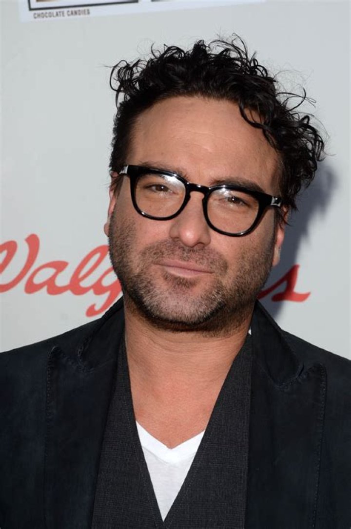 Johnny Galecki- Net Worth, Bio, Age, Wife, Height, Ethnicity, Career