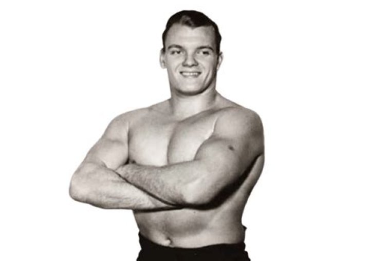 Johnny Valentine- Net Worth, Bio, Age, Girlfriend, Height, Ethnicity, Career