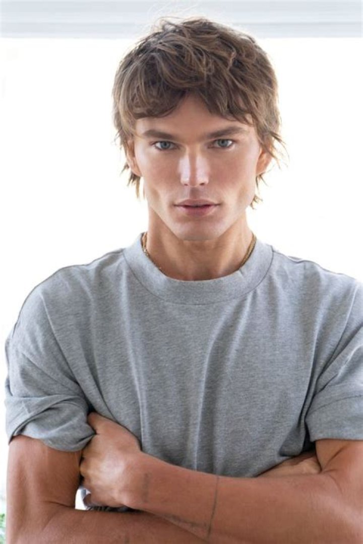 Jordan Barrett- Bio, Wiki, Age, Height, Net Worth, Relationship, Career