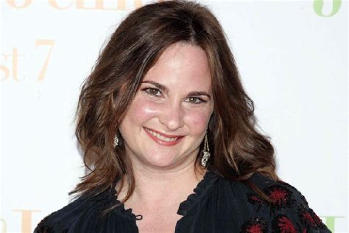 Julie Powell- Wiki, Age, Height, Net Worth, Husband, Marriage