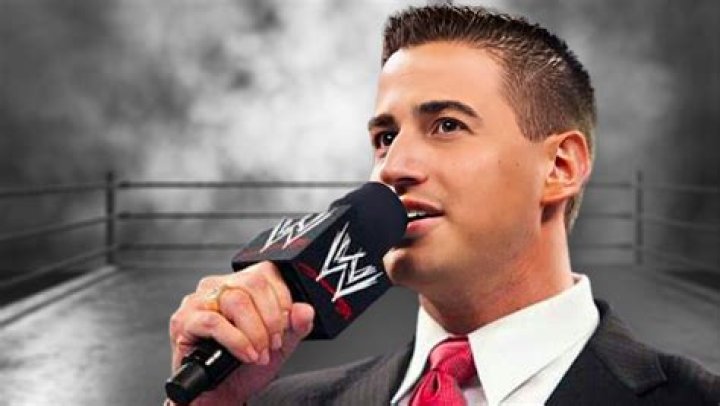 Justin Roberts- Wiki, Age, Height, Net worth, Girlfriend, Career