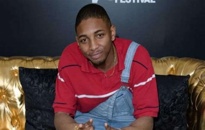 Kaalan Walker- Age, Height, Net Worth, Girlfriend, Dating