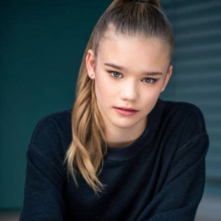 
Kadence Kendall Roach- Wiki, Age, Height, Net Worth, Boyfriend, Ethnicity	