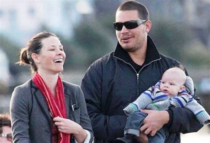 Kahekili Kali- Wiki, Age, Net Worth, Girlfriend, Ethnicity, Height, Career