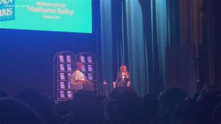 Kamala Harris- Bio, Wiki, Age, Height, Weight, Net Worth, Relationship