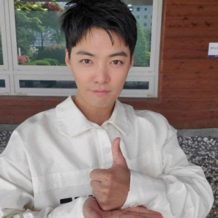 Kangnam Revealed His Intention To Take The Exam To Become A Naturalized South Korean Citizen