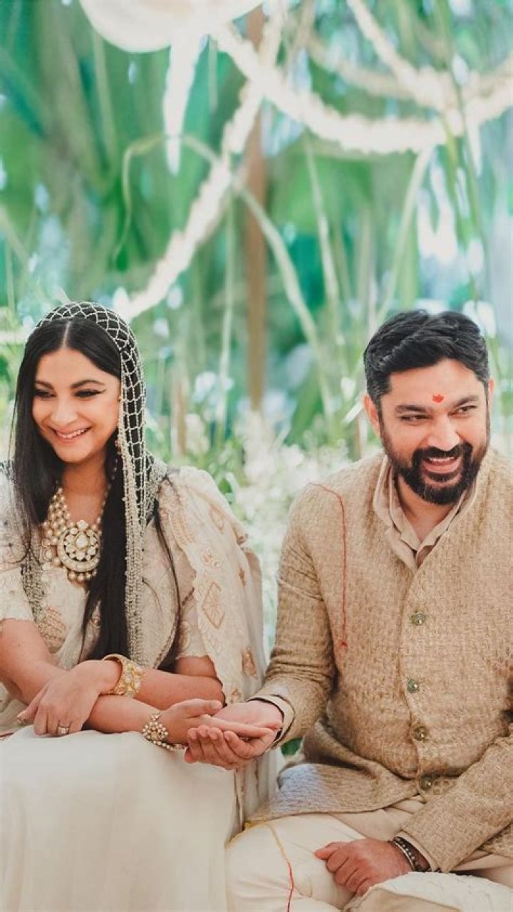 Karan Boolani- Net Worth, Bio, Age, Wife, Height, Career