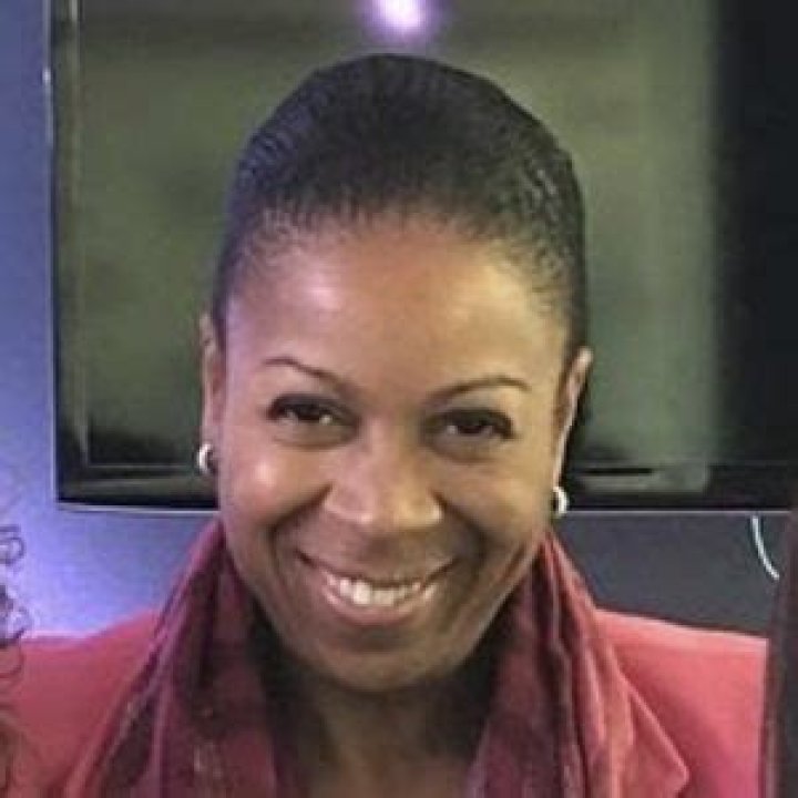 
Who Is Karen Hunter? Wiki, Age, Height, Net Worth, Husband, Marriage	