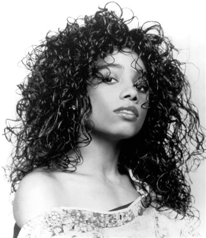 Who Is Karyn White? Wiki, Age, Height, Net Worth, Boyfriend, Dating