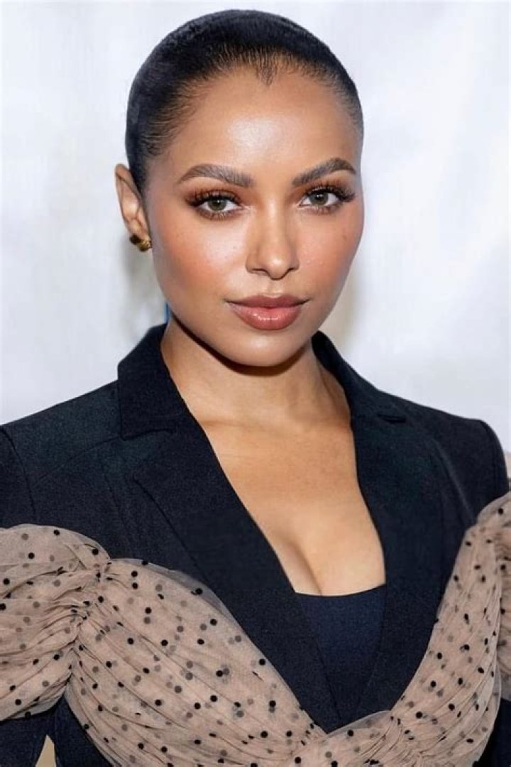 Kat Graham- Bio, Age, Height, Net Worth, Boyfriend, Ethnicity