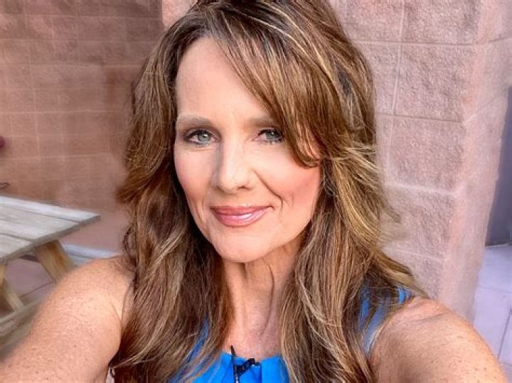 Kathy Sabine- Bio, Wiki, Age, Height, Weight, Net Worth, Relationship