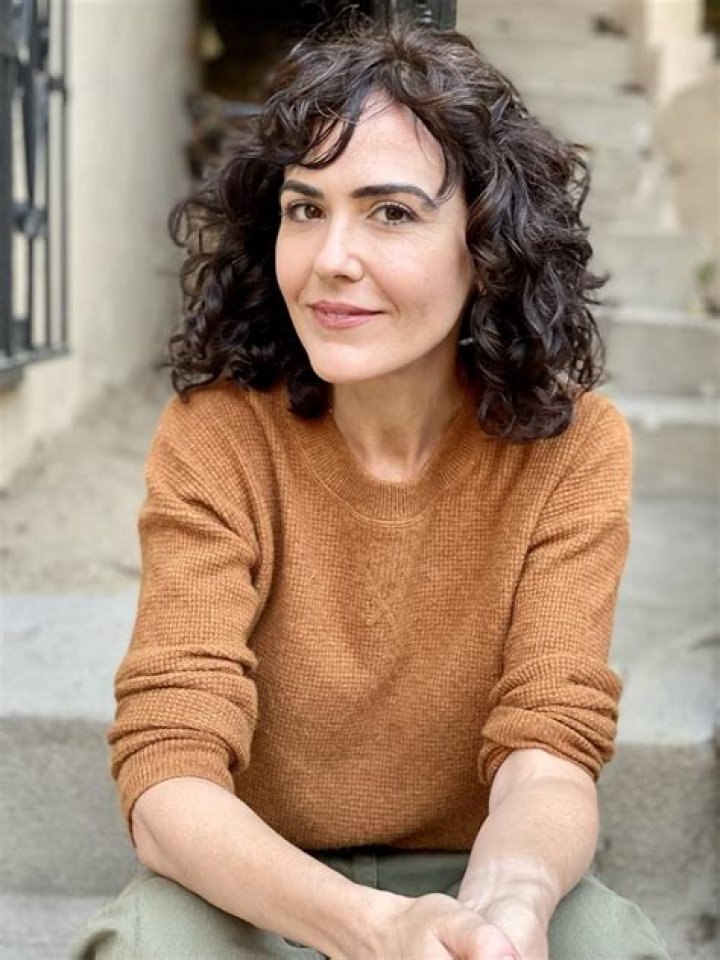 Katy Stoll- Wiki, Age, Height, Net Worth, Boyfriend, Ethnicity