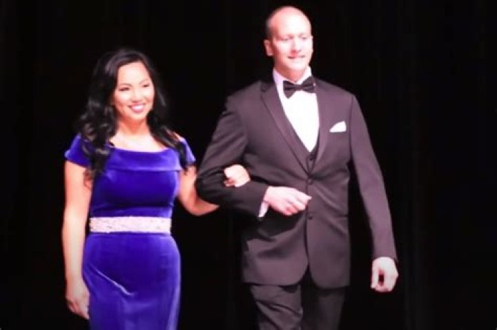 Kellie Chauvin- Bio, Age, Height, Net Worth, Husband, Marriage