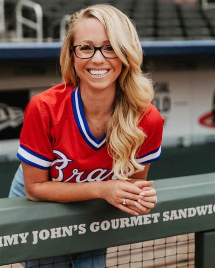 Kelsey Wingert- Wiki, Age, Ethnicity, Husband, Height, Net Worth, Career