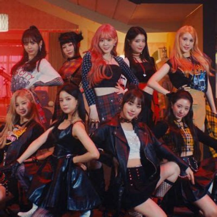 Kep1er Has Announced Their 2022 Return With Third Mini-Album TROUBLESHOOTER