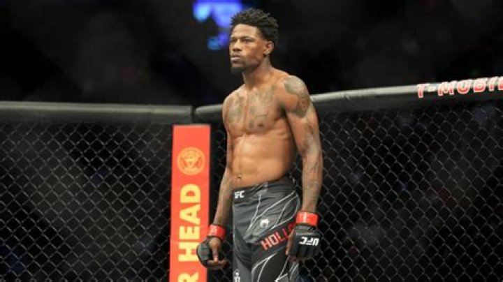 Kevin Holland- Wiki, Biography, Age, Height, Net Worth, Wife