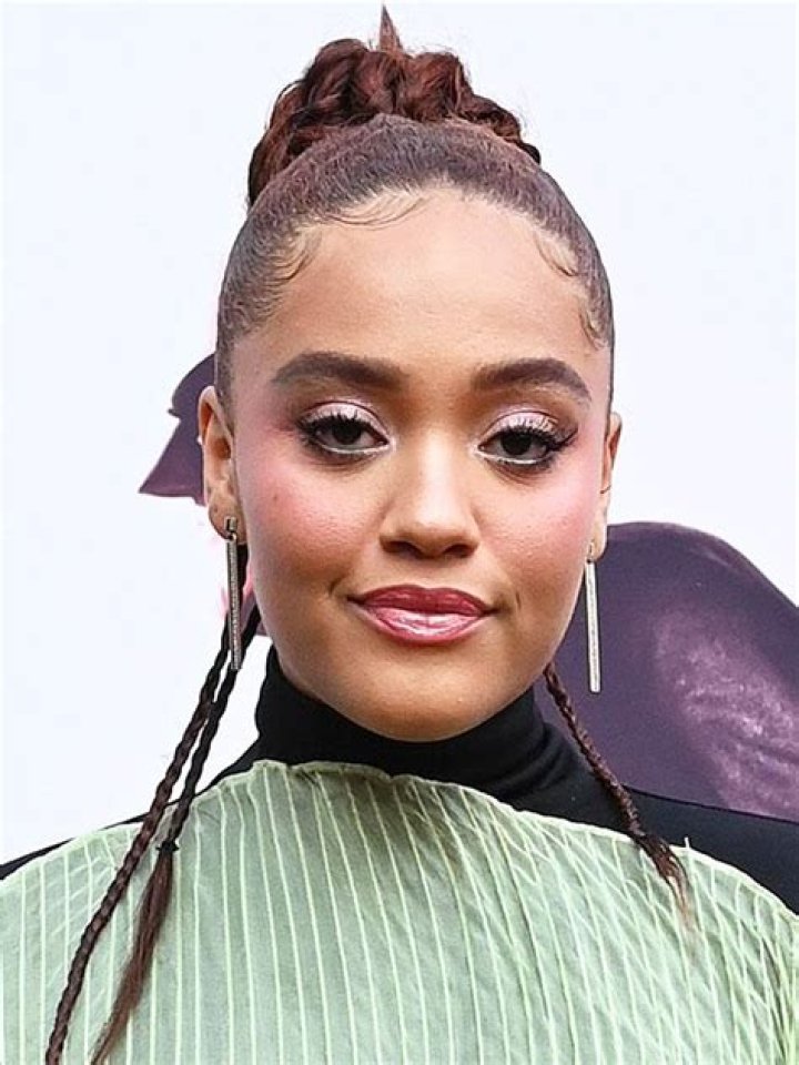 Kiersey Clemons- Net Worth, Bio, Age, Boyfriend, Height, Ethnicity, Career