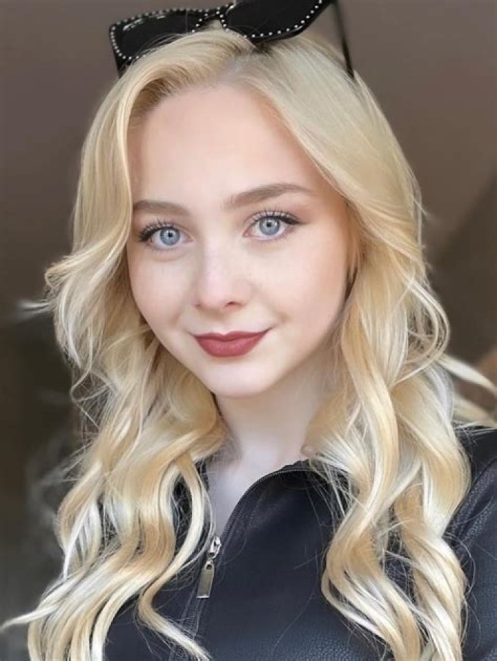 Kitana Turnbull- Wiki, Biography, Age, Height, Net Worth, Boyfriend