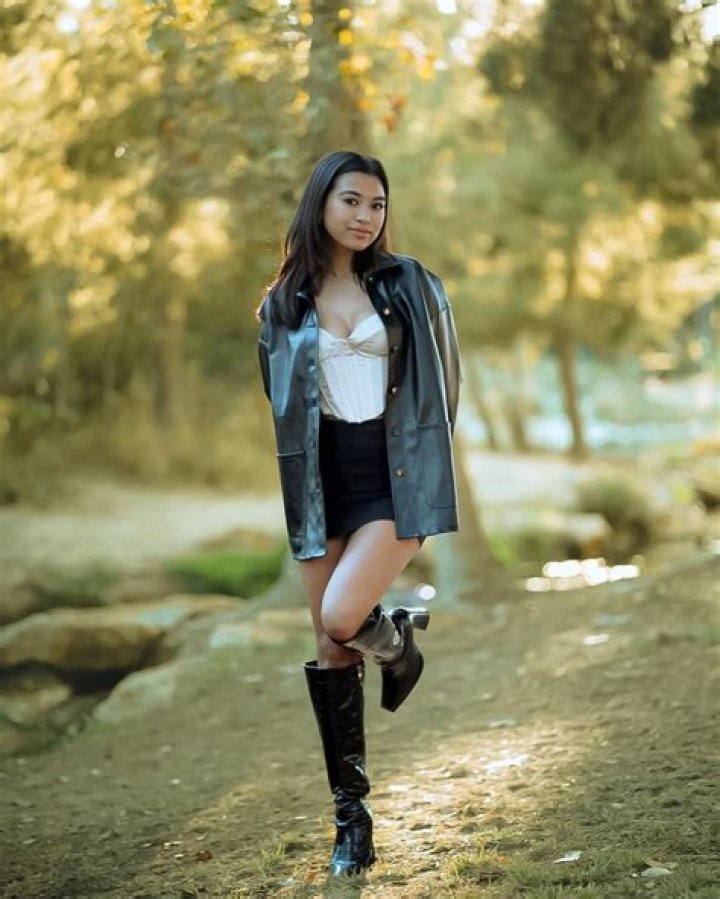 Krischelle Delgado- Age, Wiki, Boyfriend, Height, Net worth, Career