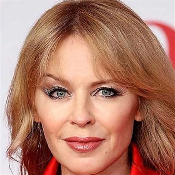 Kylie Minogue- Wiki, Age, Height, Net Worth, Boyfriend, Dating