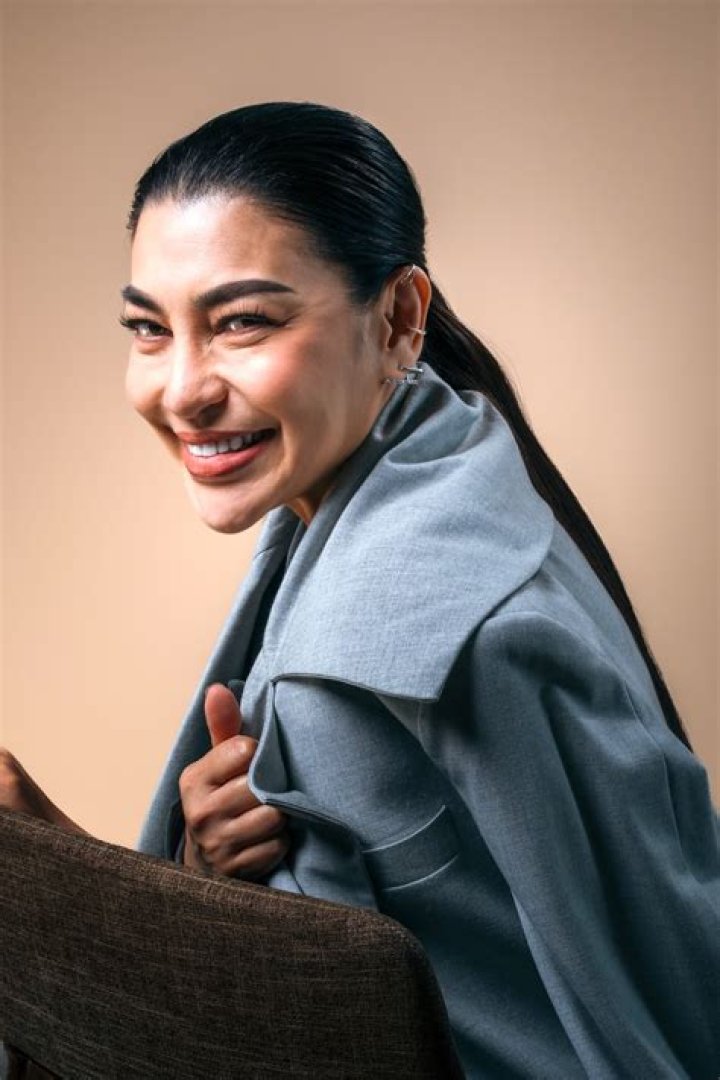 Lani Misalucha Wiki: What’s Her Ethnicity & Religion? Is She Jewish or Christian?