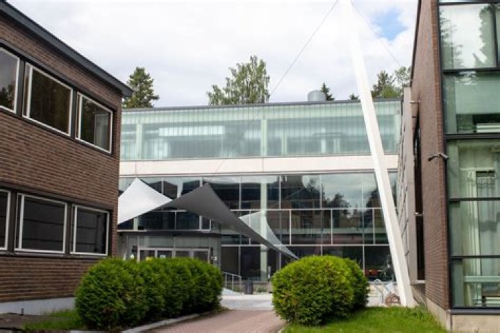 Lauren Riihimaki- Wiki, Age, Height, Net Worth, Boyfriend, Ethnicity