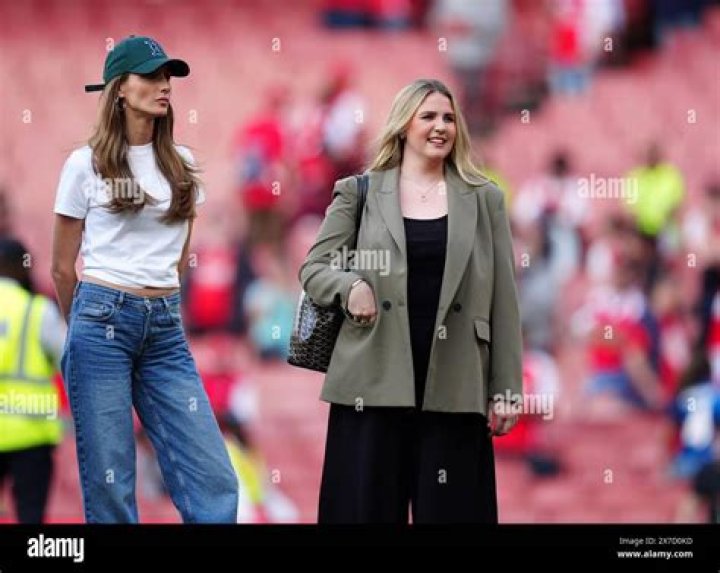 Lauren Fryer- All About The Girlfriend Of Declan Rice