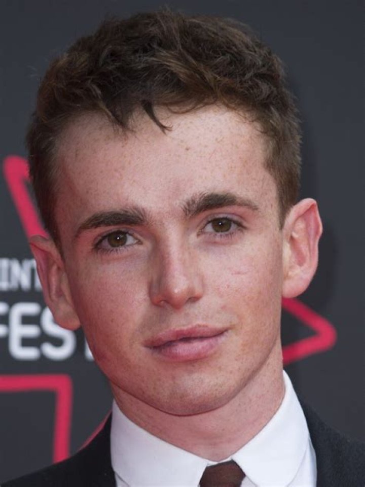 Laurie Kynaston- Wiki, Age, Height, Girlfriend, Net Worth, Career