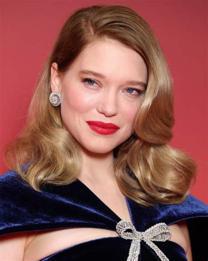 Léa Seydoux- Wiki, Age, Height, Net Worth, Husband, Marriage, Ethnicity