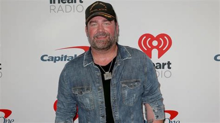 Lee Brice- Wiki, Age, Height, Net Worth, Wife, Ethnicity