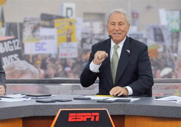 Lee Corso- Wiki, Age, Ethnicity, Wife, Net Worth, Height, Career