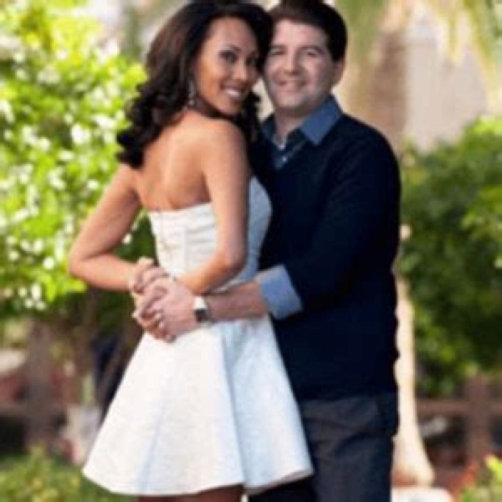 Lina De Florias Husband, Love Life, Married, Net Worth